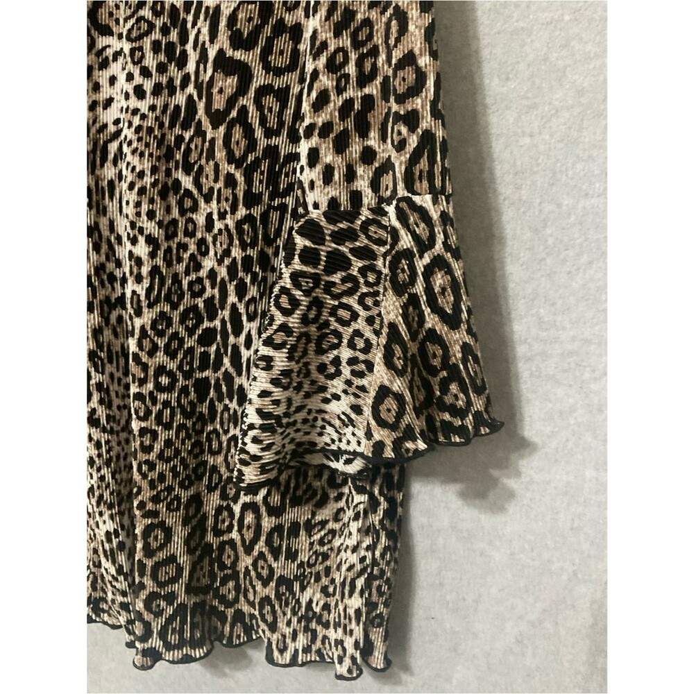 Princess Cruises Leopard Print V-Neck Bell Sleeve Women's Top - Tan/Black Sz S - Picture 9 of 11